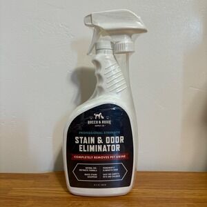 Rocco & Roxie Stain & Odor Eliminator Pet 32oz White New Enzymatic Cleaner